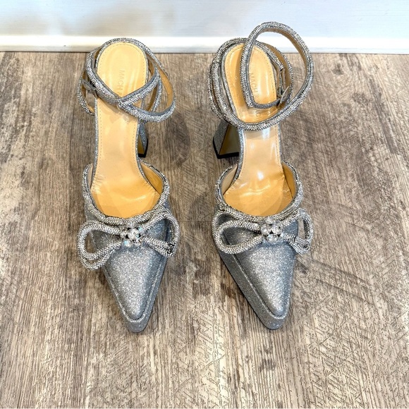 Mach & Mach Double Bow Platform Silver Glitter Women's Heels - Picture 3 of 15